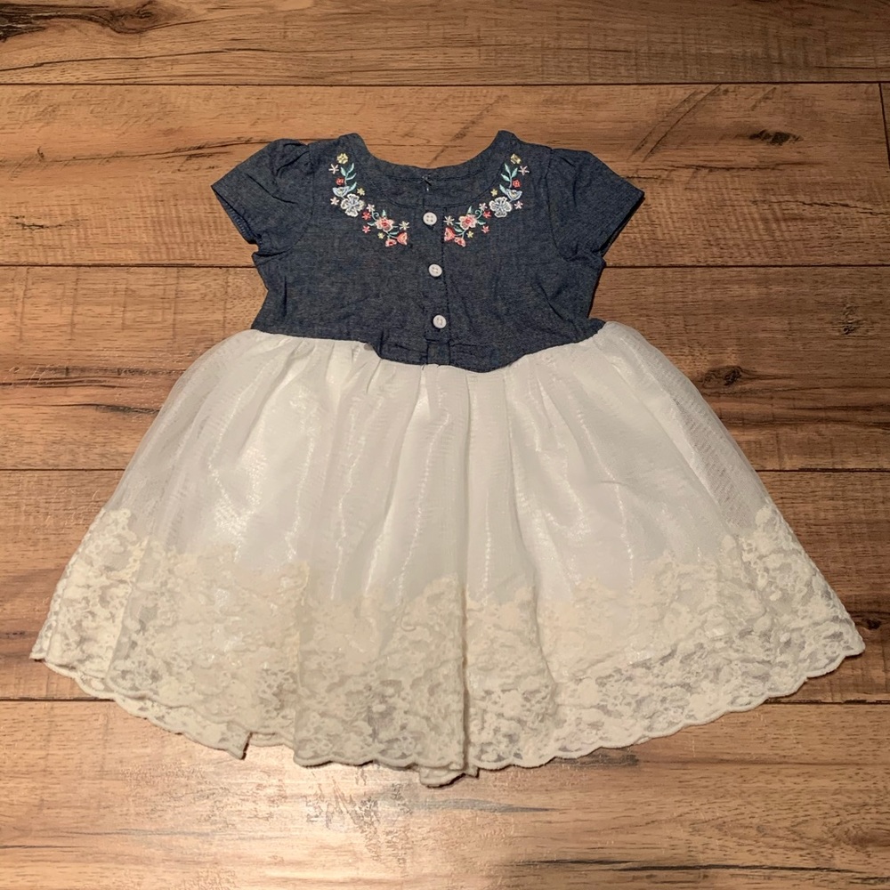 NWT! Chambray Embroidered Lace Dress